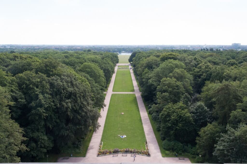 Hamburger Stadtpark - Sicht vom Planetarium